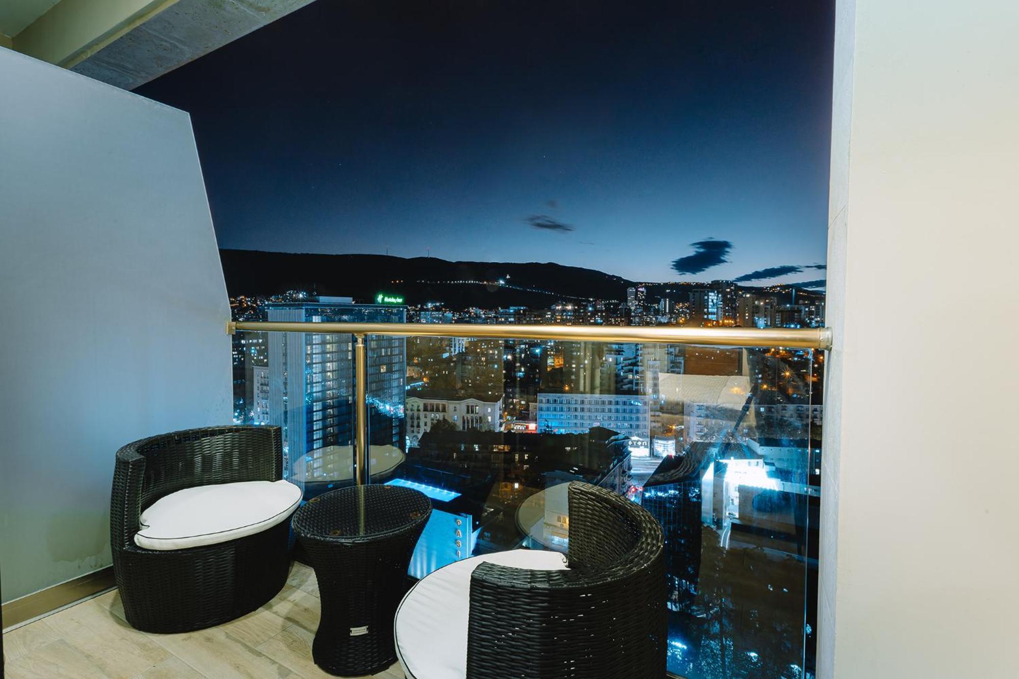 Hotel Sky Station Tbilisi Exteriér fotografie