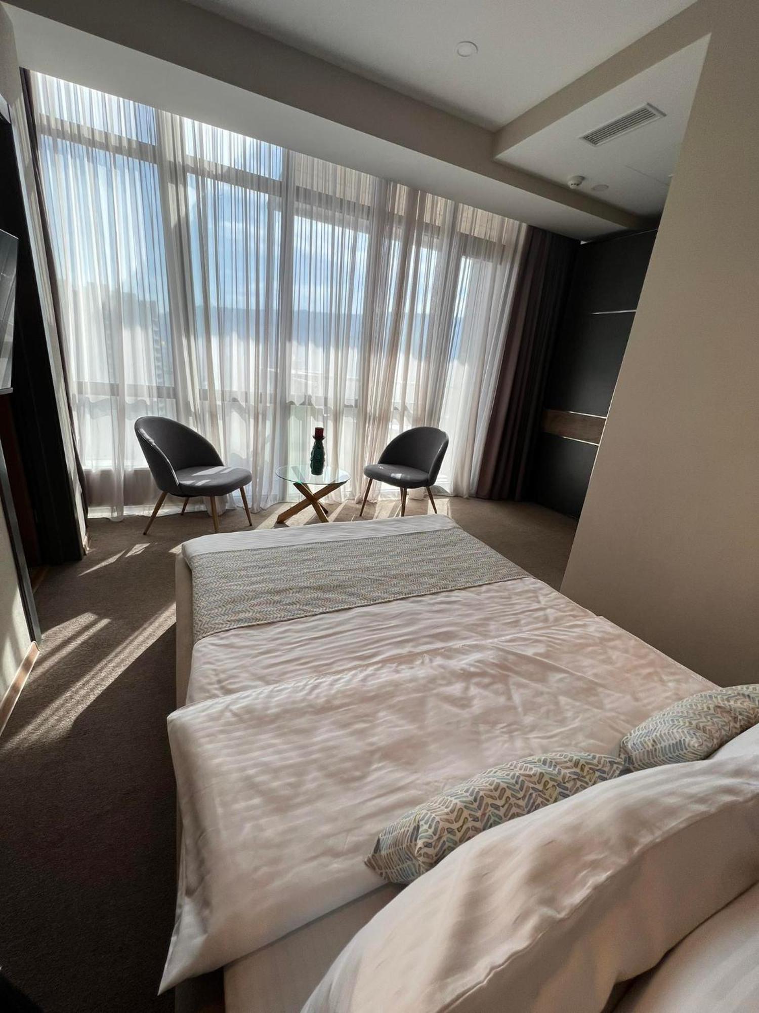 Hotel Sky Station Tbilisi Exteriér fotografie